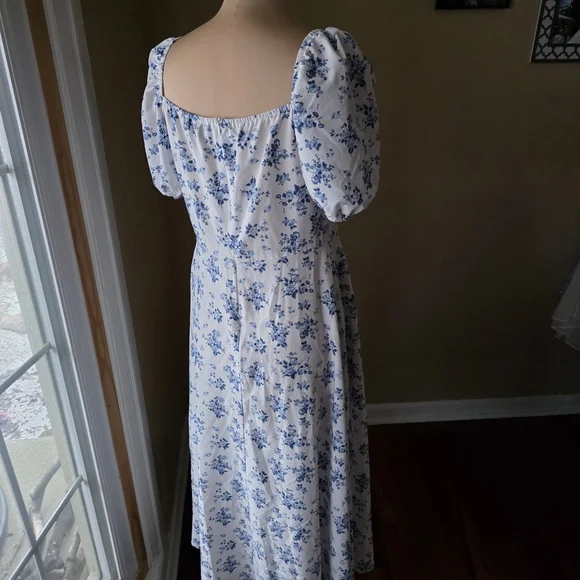SHEIN Blue & White Floral Puff Sleeve Square Neck Maxi Dress | Size Large - Picture 5 of 6